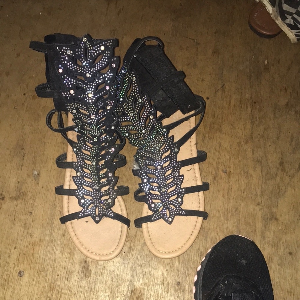 Nice sandles